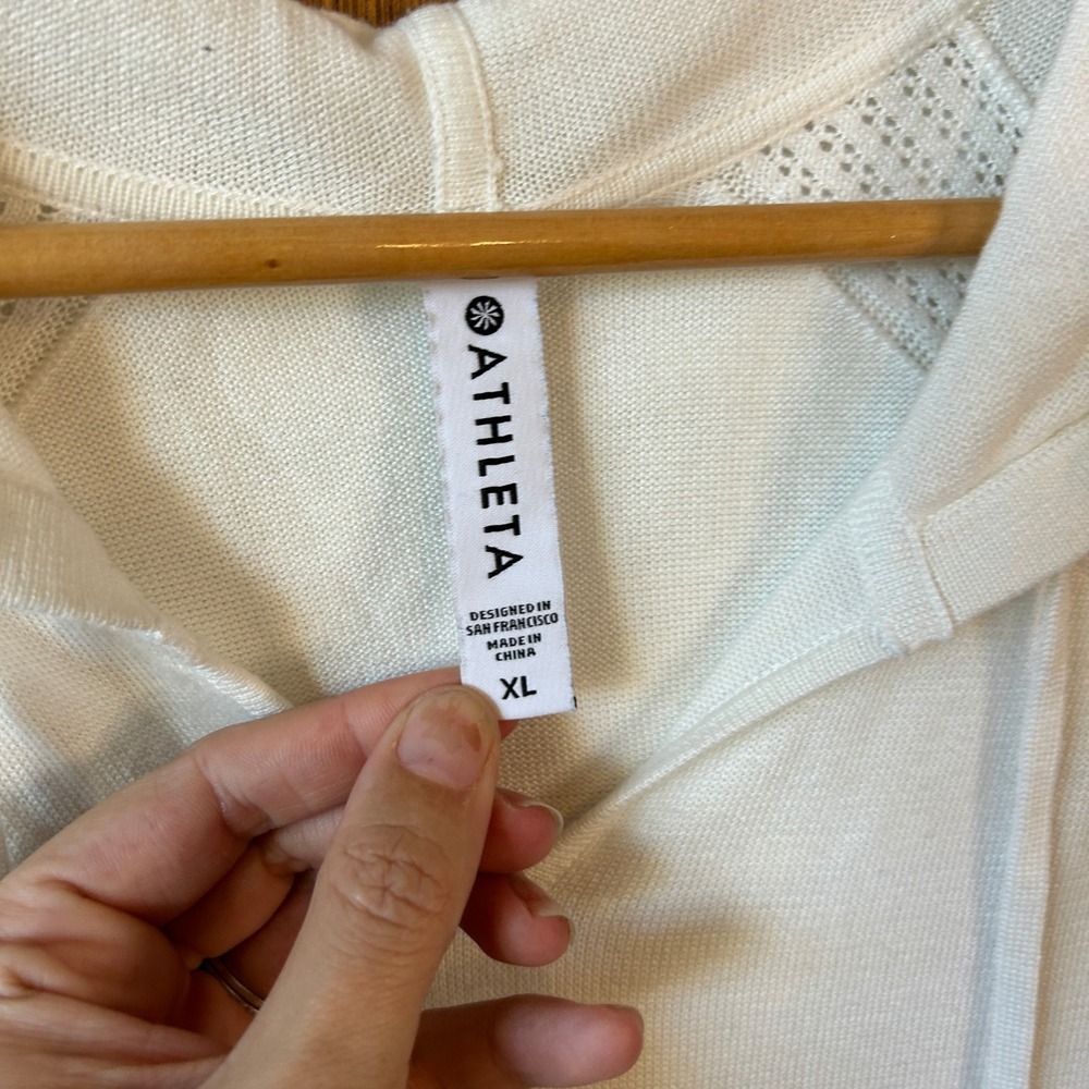 Athleta Evergreen‎ White Knit V-Neck Hoodie Pullover Sweater Size XL Athleisure - Picture 3 of 10